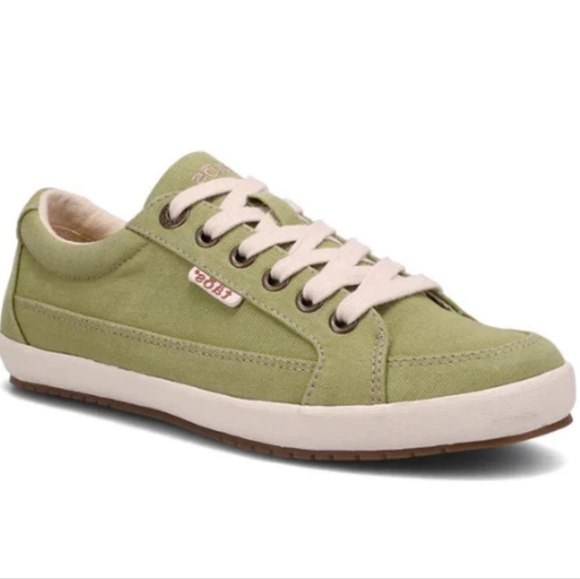 Taos Footwear Shoes - Taos Moc Star 2 Green Lace-Up Sneakers